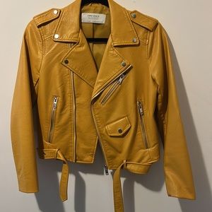 Zara faux leather jacket (new never worn)